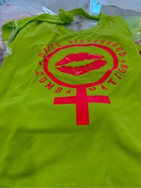 Zumba Sisterhood Halter Top XXL Neon Green - NWT - GREEN COLOR ONLY -